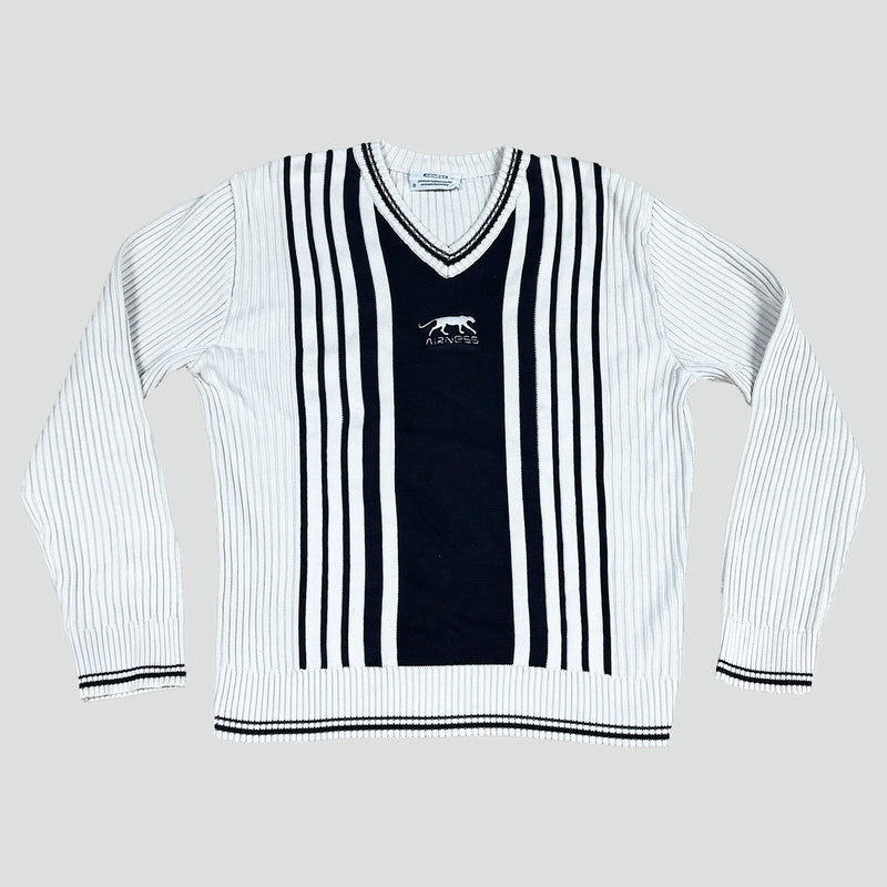 Sourced limited accessories and clothes Airness white knitted vintage sweatshirt – Secondhand Streetwear