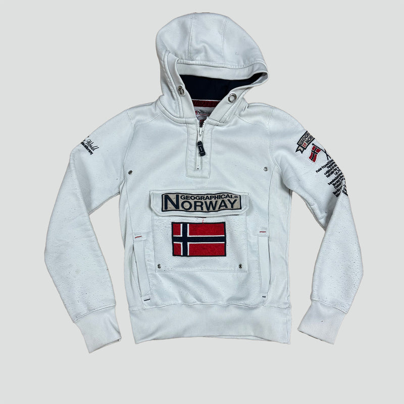 Sourced limited accessories and clothes Geographical Norway white hoodie – Secondhand Streetwear