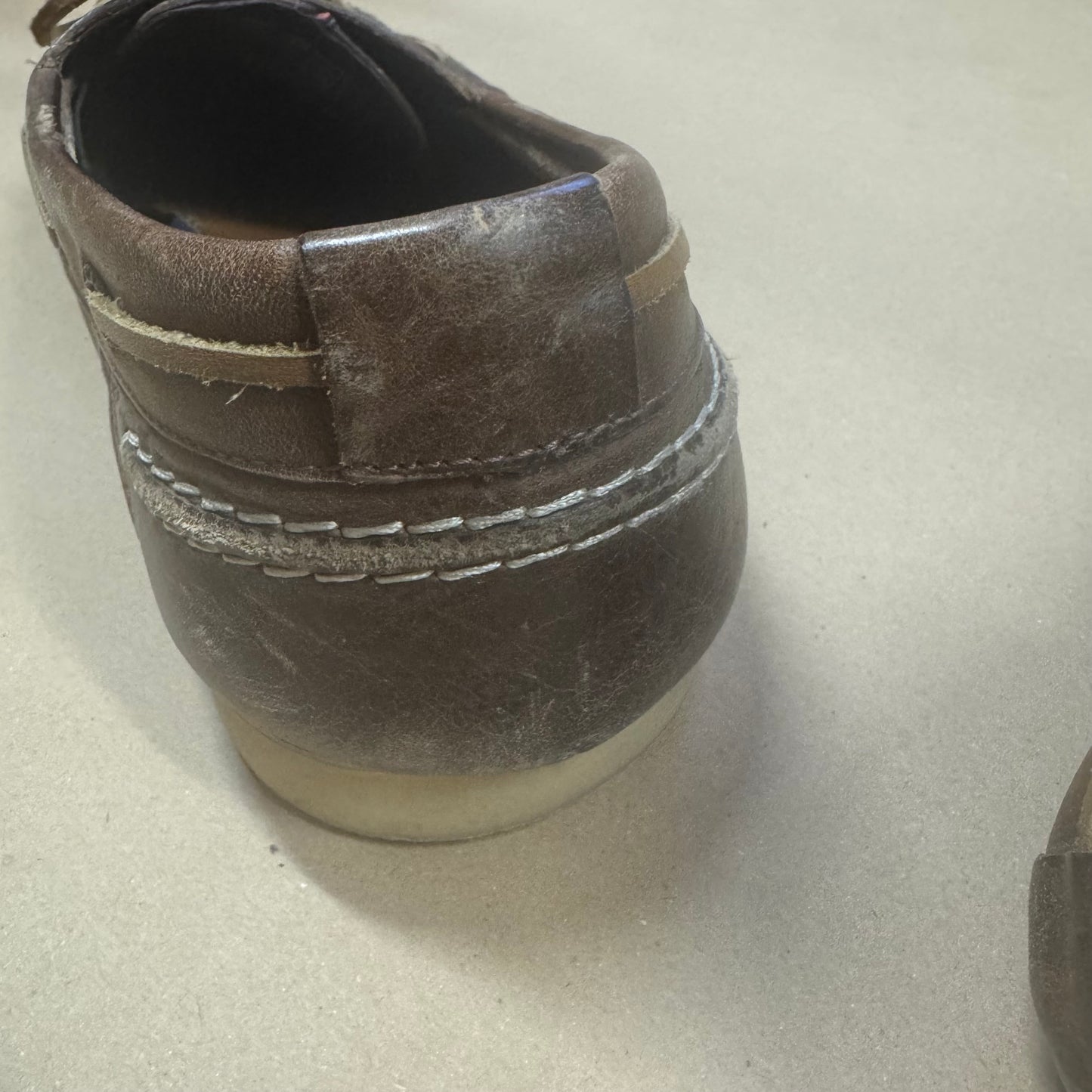 Vintage Tommy Hilfiger leather loafers