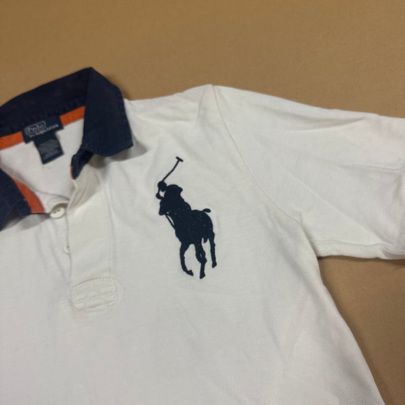 Detailansicht: Sourced limited accessories and clothes Ralph Lauren white poloshirt – Logo, Nähte oder Material