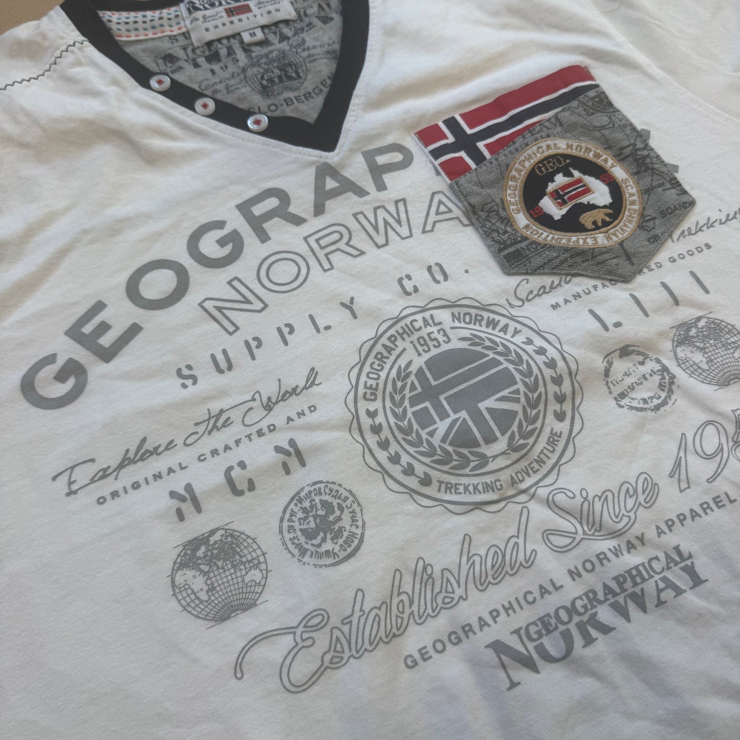 Geographical Norway vintage sailing t-shirt