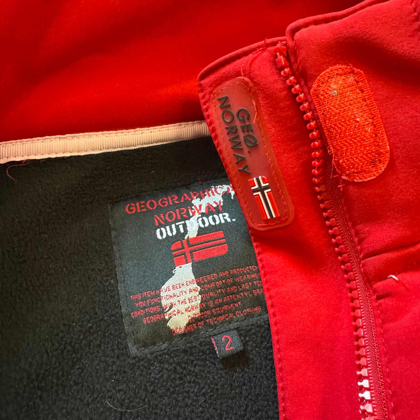 Geographical Norway red windbreaker