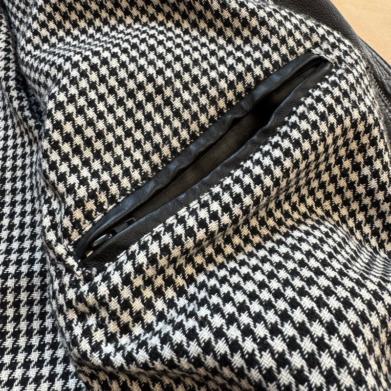 Detailansicht: Sourced limited accessories and clothes Vintage leather coat from L’Homme moderne – Logo, Nähte oder Material