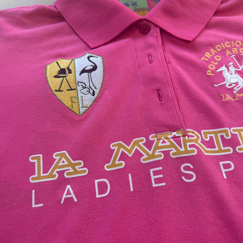 Detailansicht: Sourced limited accessories and clothes La Martina Flamingo pink ladies polo – Logo, Nähte oder Material