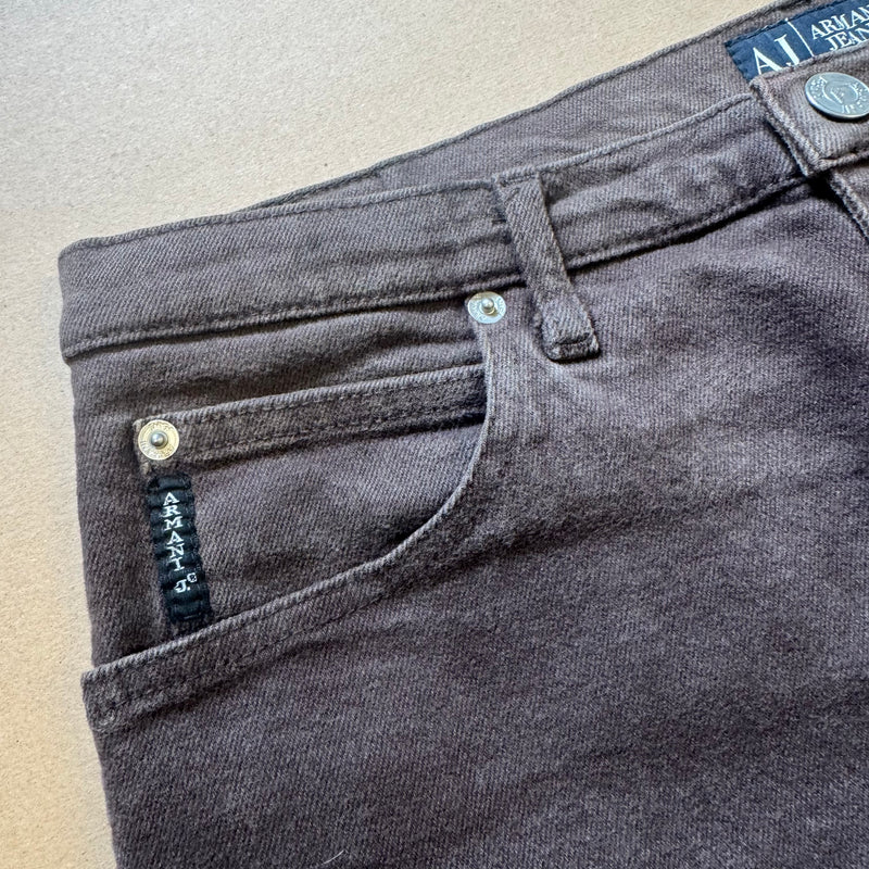 Detailansicht: Sourced limited accessories and clothes Armani Jeans vintage straight leg pants – Logo, Nähte oder Material