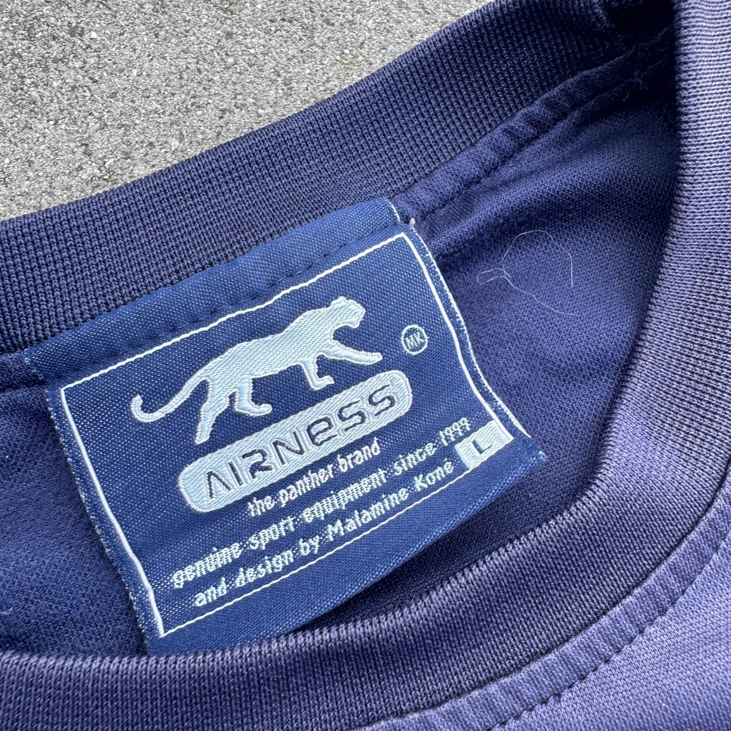 Airness streetwear style t-shirt