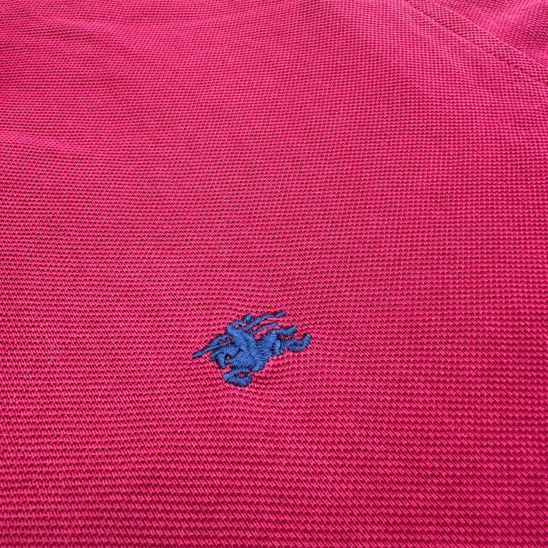 Detailansicht: Sourced limited accessories and clothes Vintage red Burberry London poloshirt – Logo, Nähte oder Material