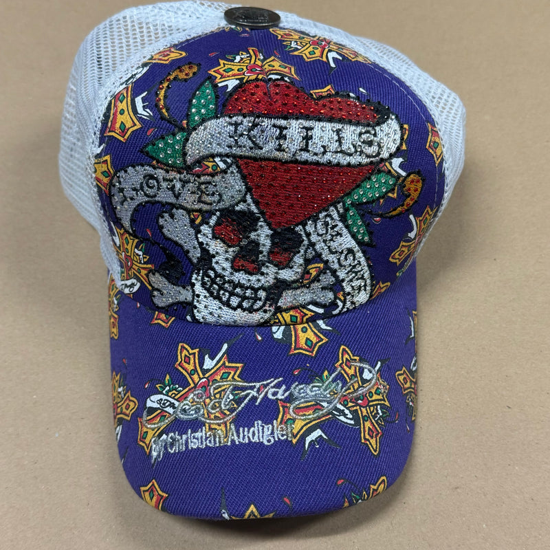 Detailansicht: Mein Shop Purple Ed Hardy cap – Logo, Nähte oder Material