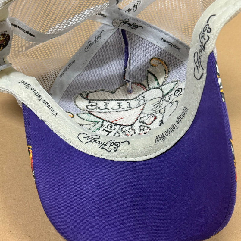 Detailansicht: Mein Shop Purple Ed Hardy cap – Logo, Nähte oder Material