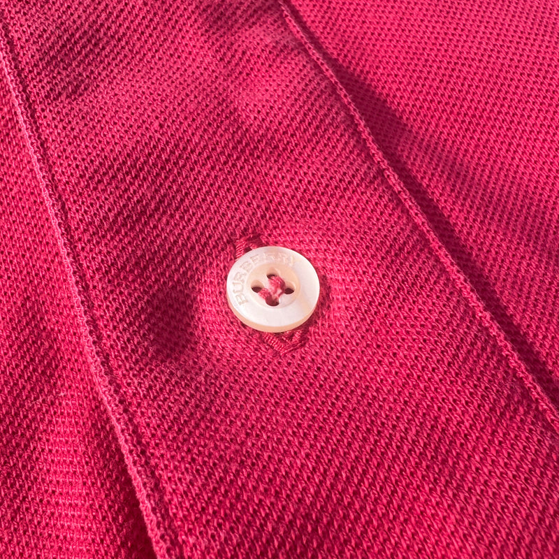 Detailansicht: Sourced limited accessories and clothes Burberry London blue logo vintage red poloshirt – Logo, Nähte oder Material