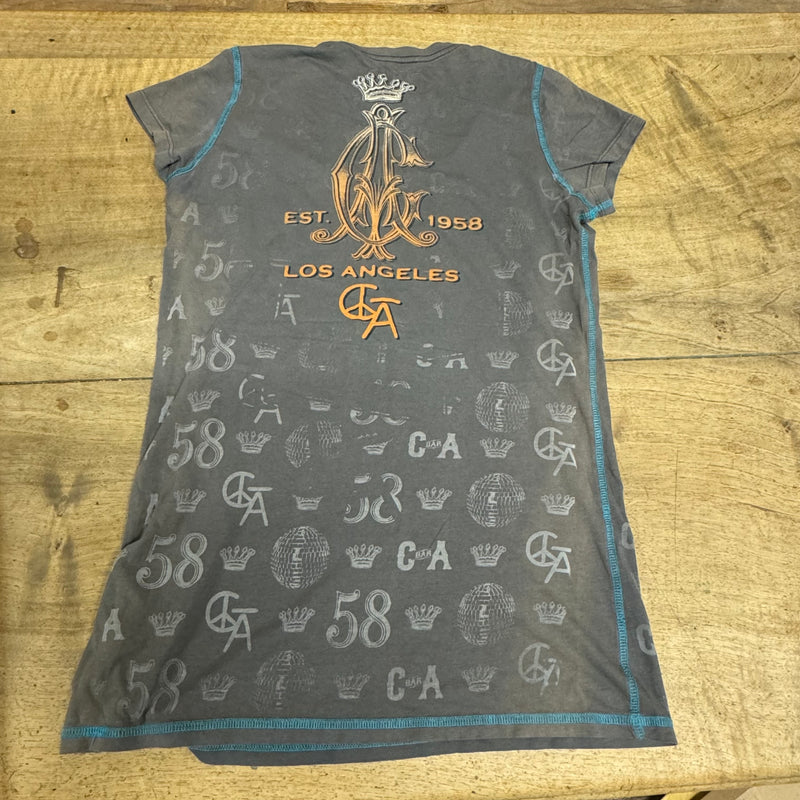 Detailansicht: Sourced limited accessories and clothes Christian Audigier Los Angeles shirt – Logo, Nähte oder Material