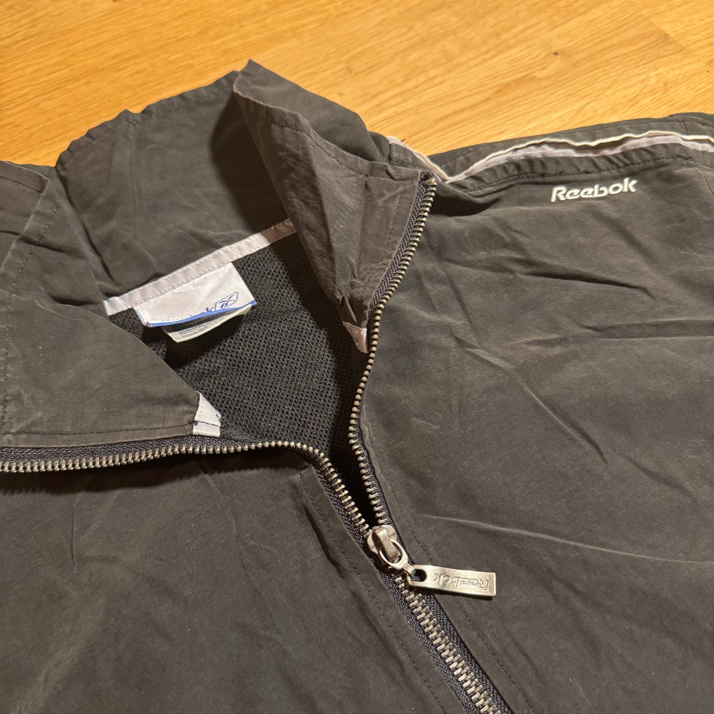 Reebok all black vintage track jacket