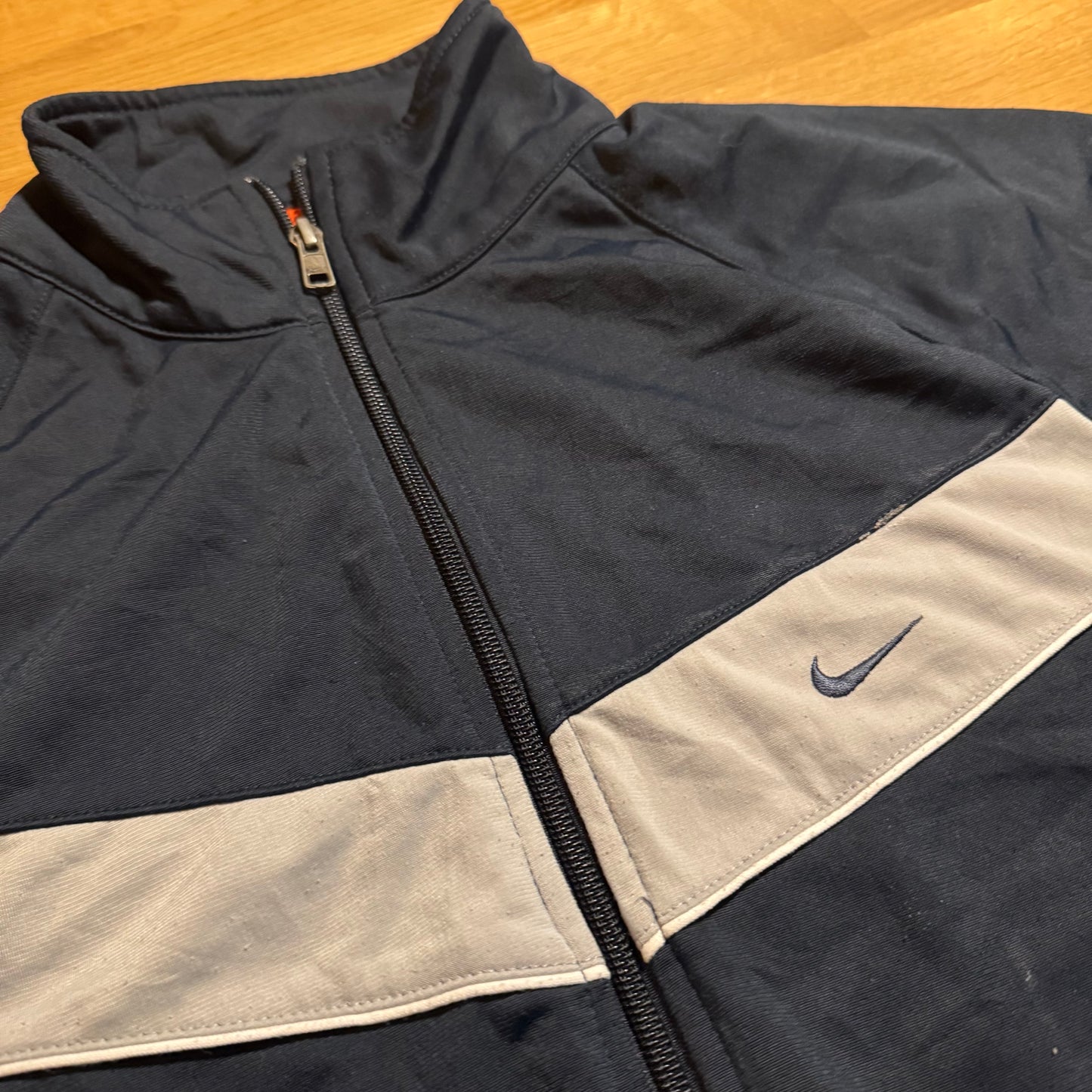 Nike vintage black track jacket