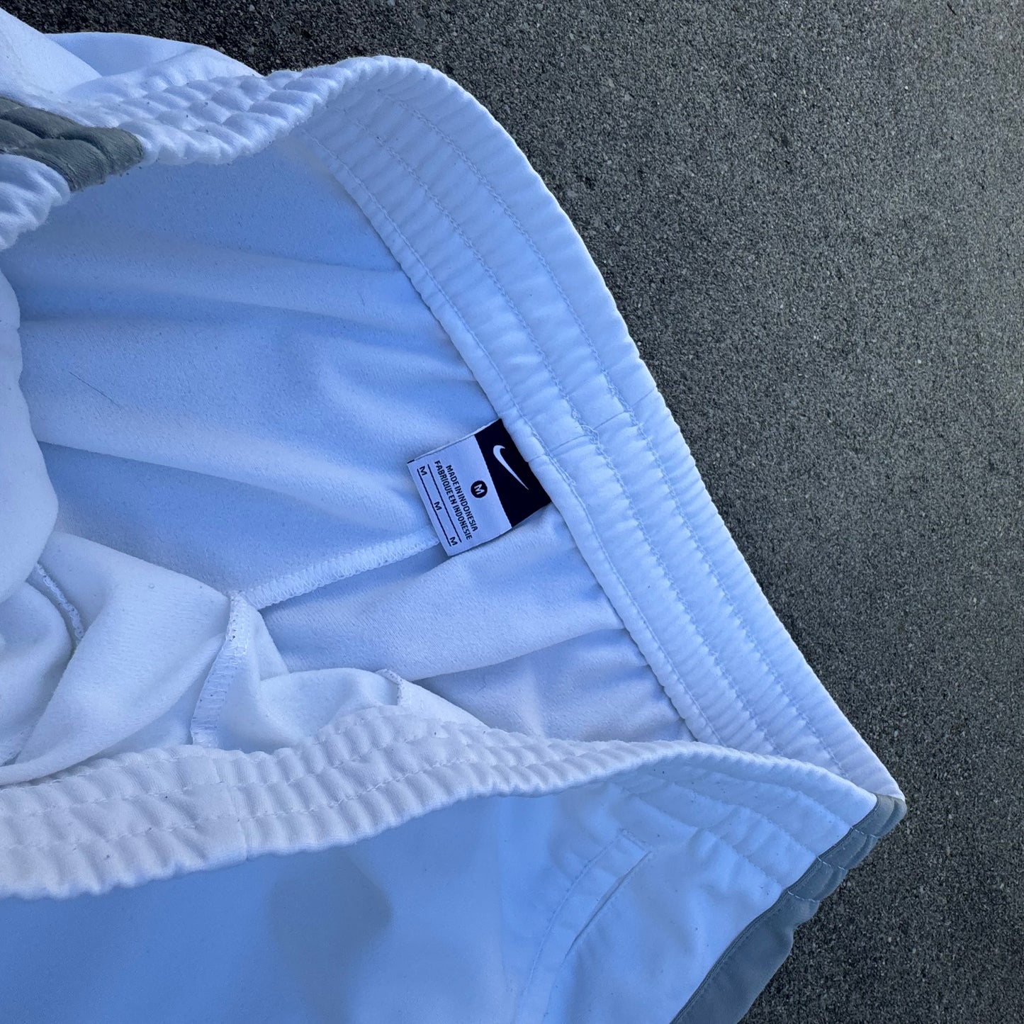 Nike vintage 90s white trackpants