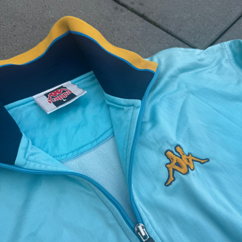 Detailansicht: Sourced limited accessories and clothes Kappa turquoise vintage track jacket – Logo, Nähte oder Material