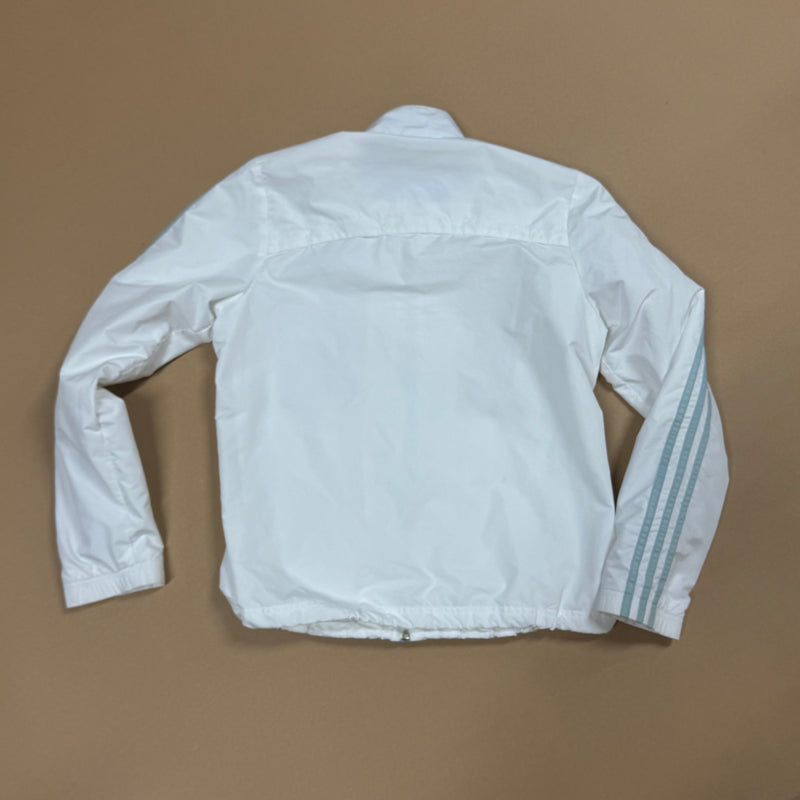 Detailansicht: Sourced limited accessories and clothes Adidas raincoat Vintage – Logo, Nähte oder Material