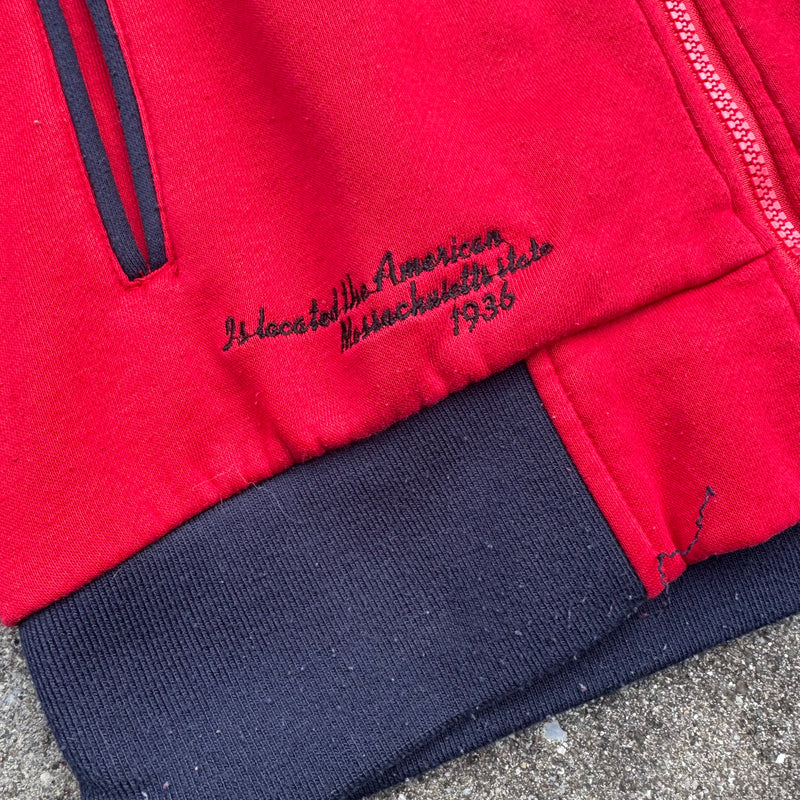 Detailansicht: Sourced limited accessories and clothes New York Polo by Baxyboy zipped hoodie – Logo, Nähte oder Material