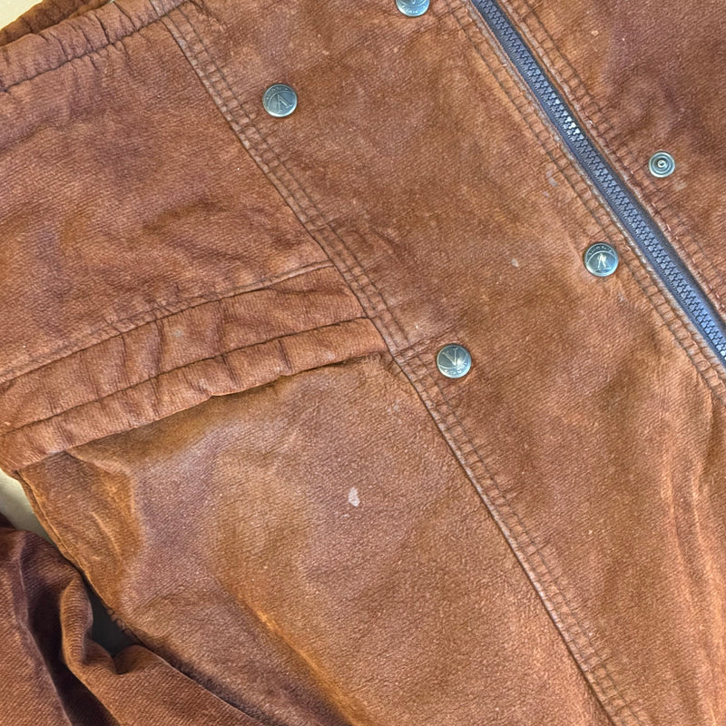 Detailansicht: Sourced limited accessories and clothes VIntage leather like jacket – Logo, Nähte oder Material