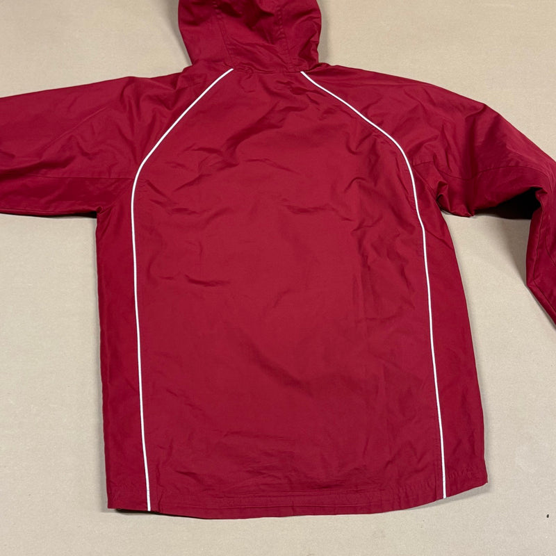 Detailansicht: Sourced limited accessories and clothes Umbro rainprotective hoodie – Logo, Nähte oder Material