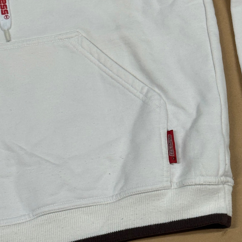 Detailansicht: Sourced limited accessories and clothes Airness Vintage hoodie – Logo, Nähte oder Material