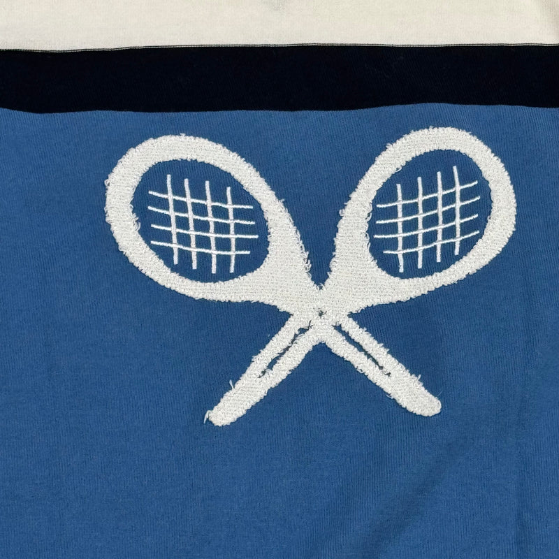 Detailansicht: Sourced limited accessories and clothes Tommy Hilfiger Tennis sweatshirt – Logo, Nähte oder Material