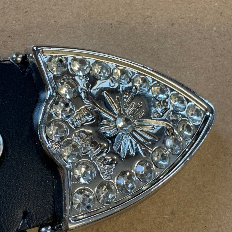 Detailansicht: Sourced limited accessories and clothes Y2K belt with rhinestone details – Logo, Nähte oder Material