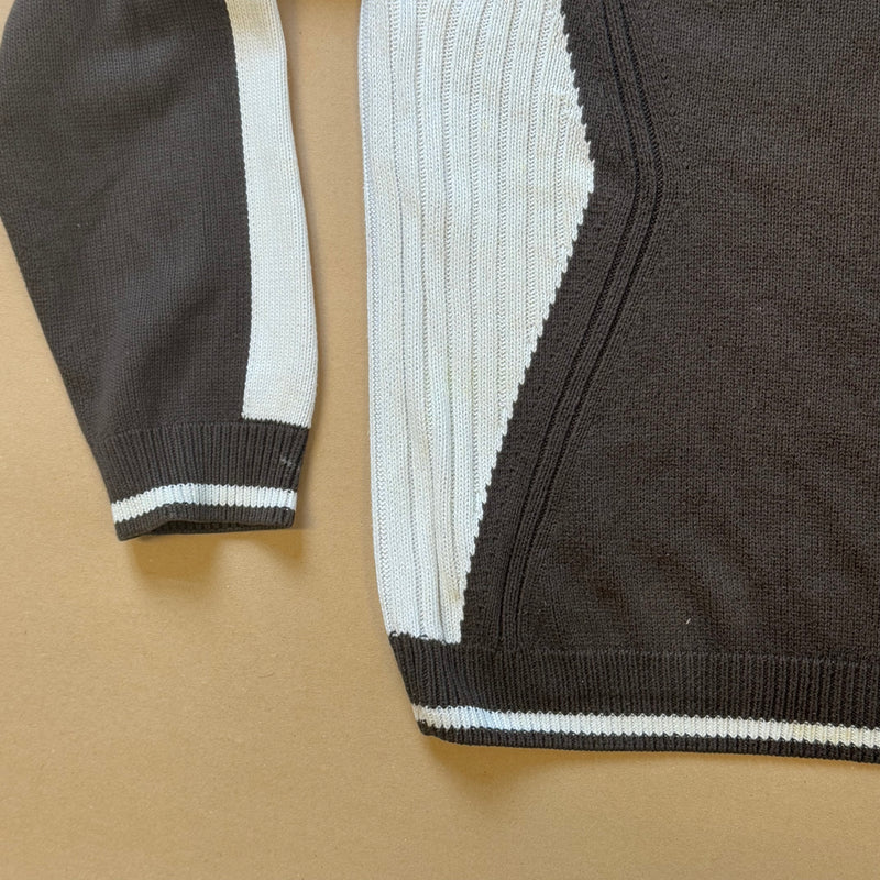 Detailansicht: Sourced limited accessories and clothes knitted Umbro sweatshirt – Logo, Nähte oder Material