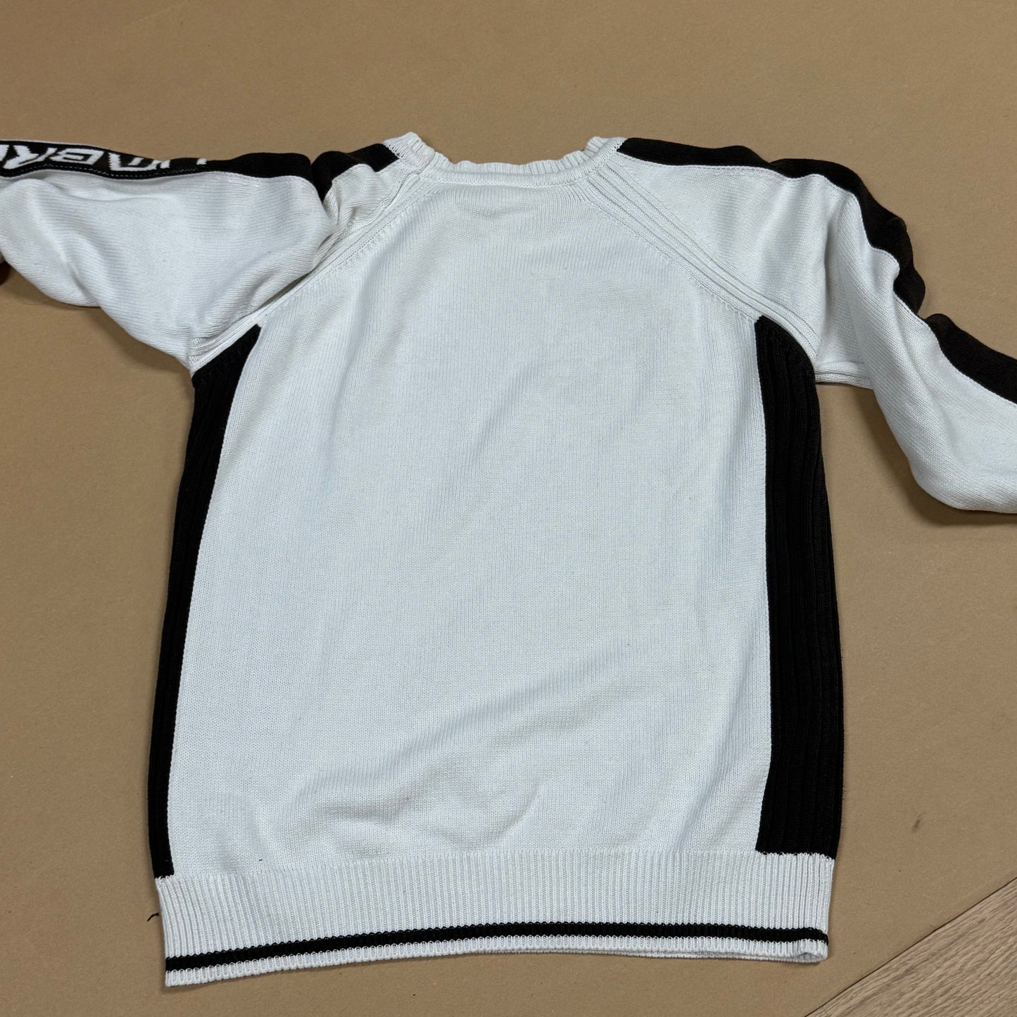 Umbro knitted white sweatshirt