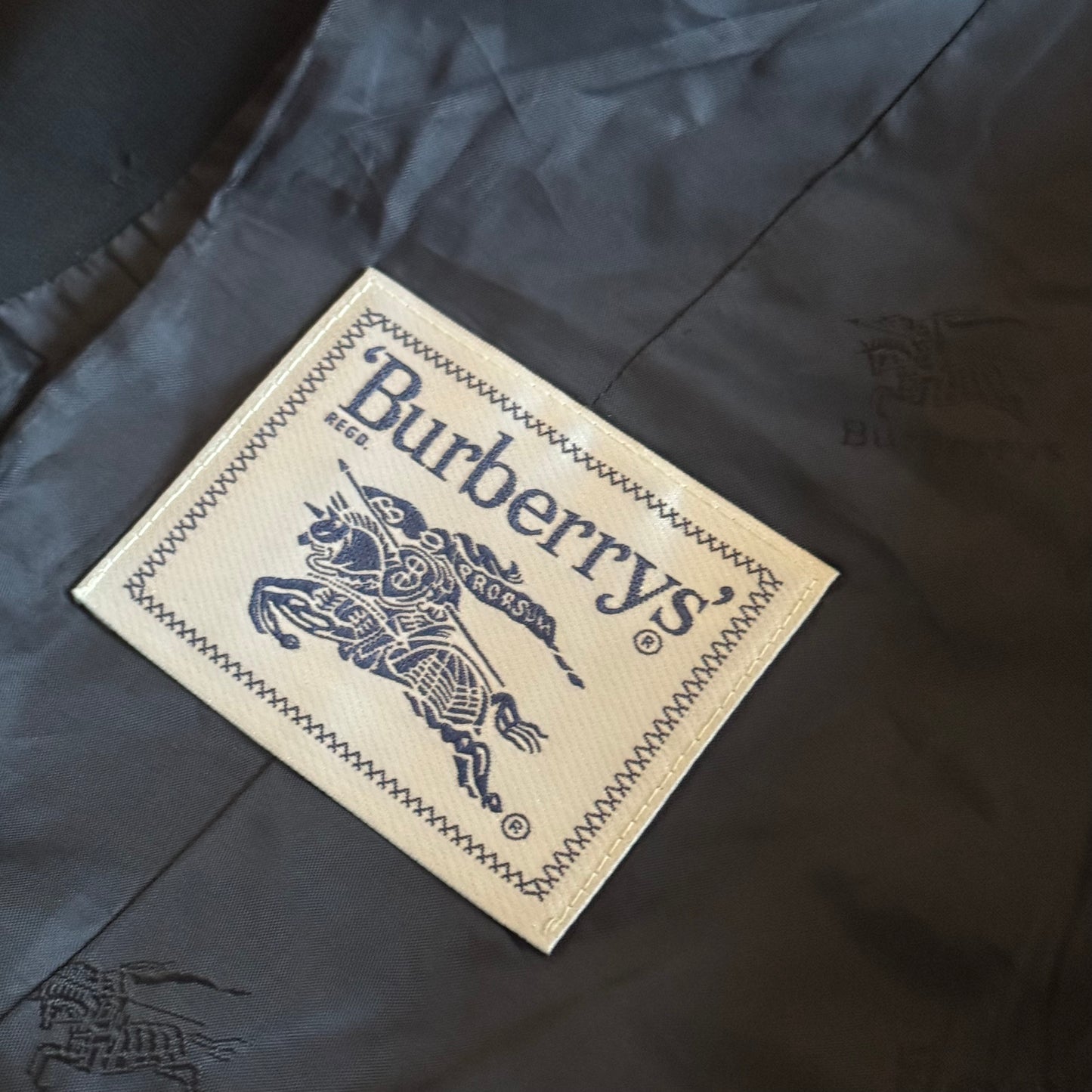 Burberry blazer in dark blue