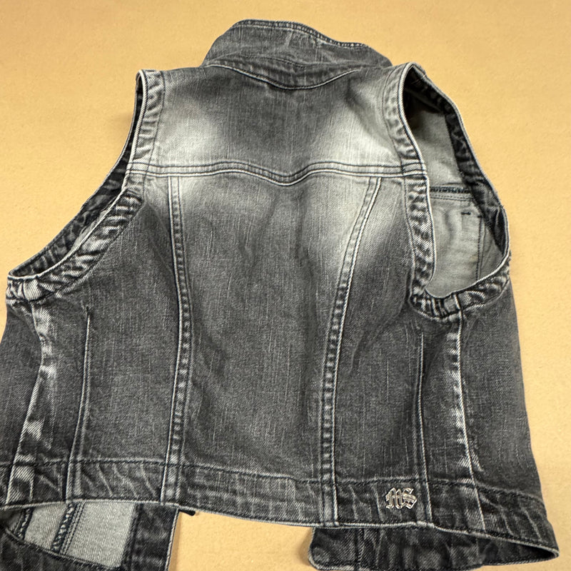 Detailansicht: Sourced limited accessories and clothes Miss Sixty denim vest – Logo, Nähte oder Material