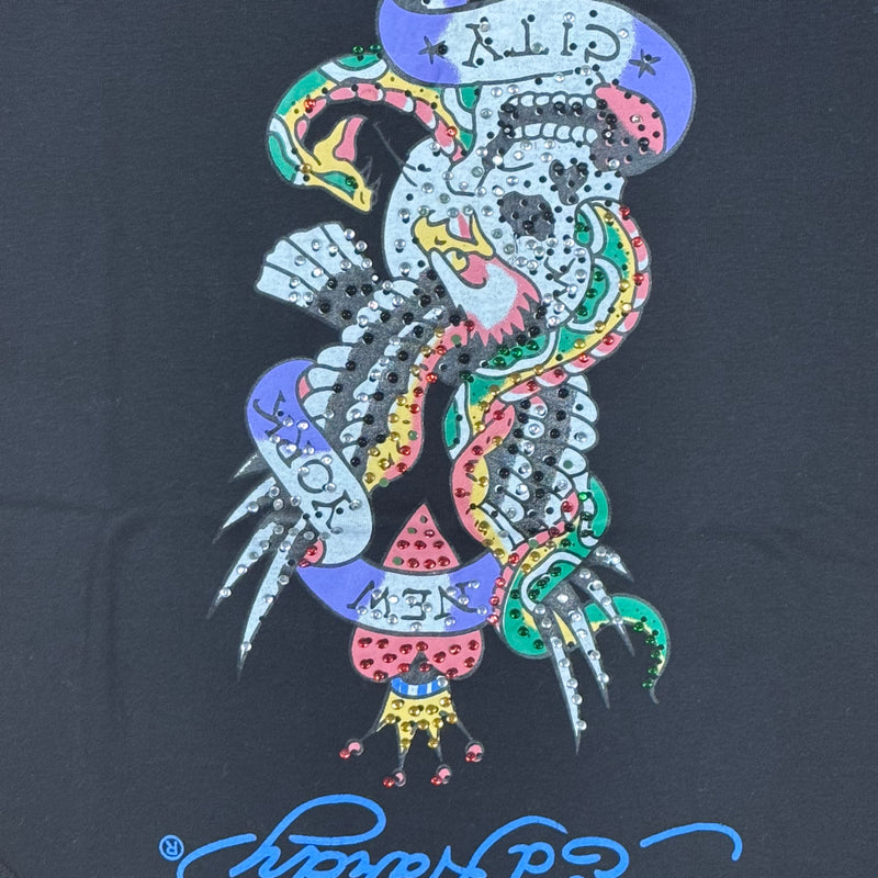 Detailansicht: Sourced limited accessories and clothes Ed Hardy vintage top – Logo, Nähte oder Material