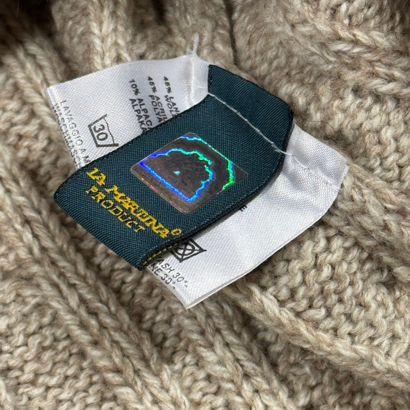 Detailansicht: Sourced limited accessories and clothes La Martina V-neck sweatshirt – Logo, Nähte oder Material