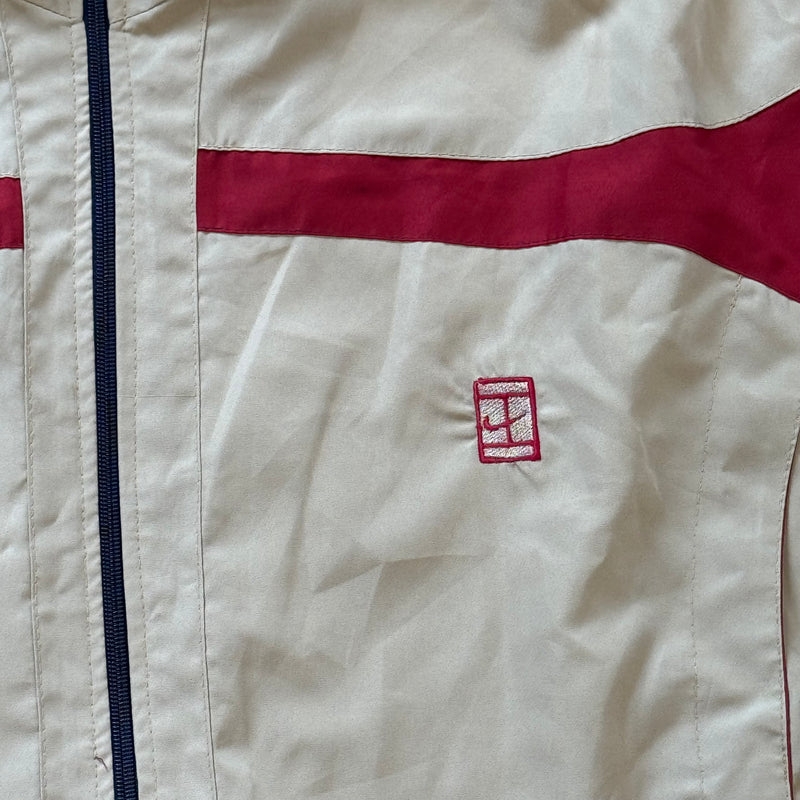 Detailansicht: Sourced limited accessories and clothes Nike raincoat/jacket vintage – Logo, Nähte oder Material