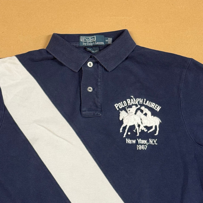 Detailansicht: Sourced limited accessories and clothes Polo Ralph Lauren streetwear number 3 shir – Logo, Nähte oder Material