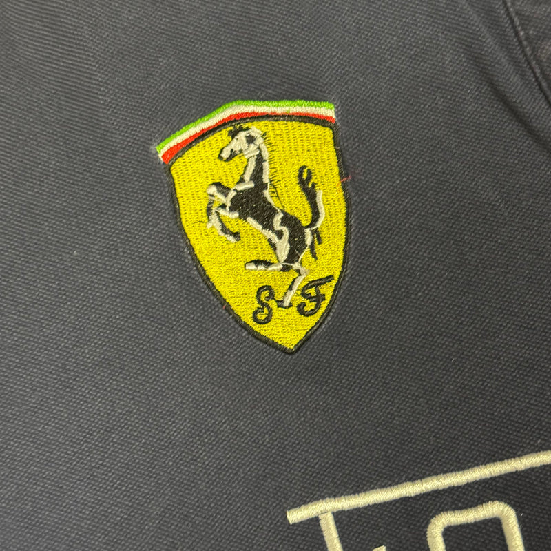 Detailansicht: Sourced limited accessories and clothes La Martina Ferrari polo shirt – Logo, Nähte oder Material