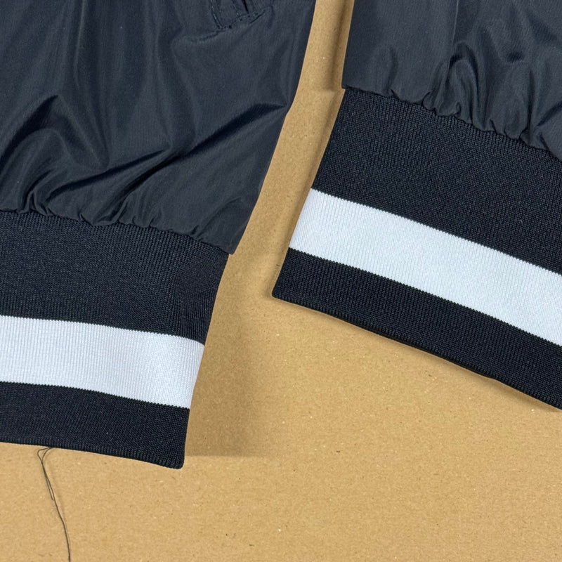 Detailansicht: Sourced limited accessories and clothes Ralph Lauren navy blue lightweight jacket – Logo, Nähte oder Material