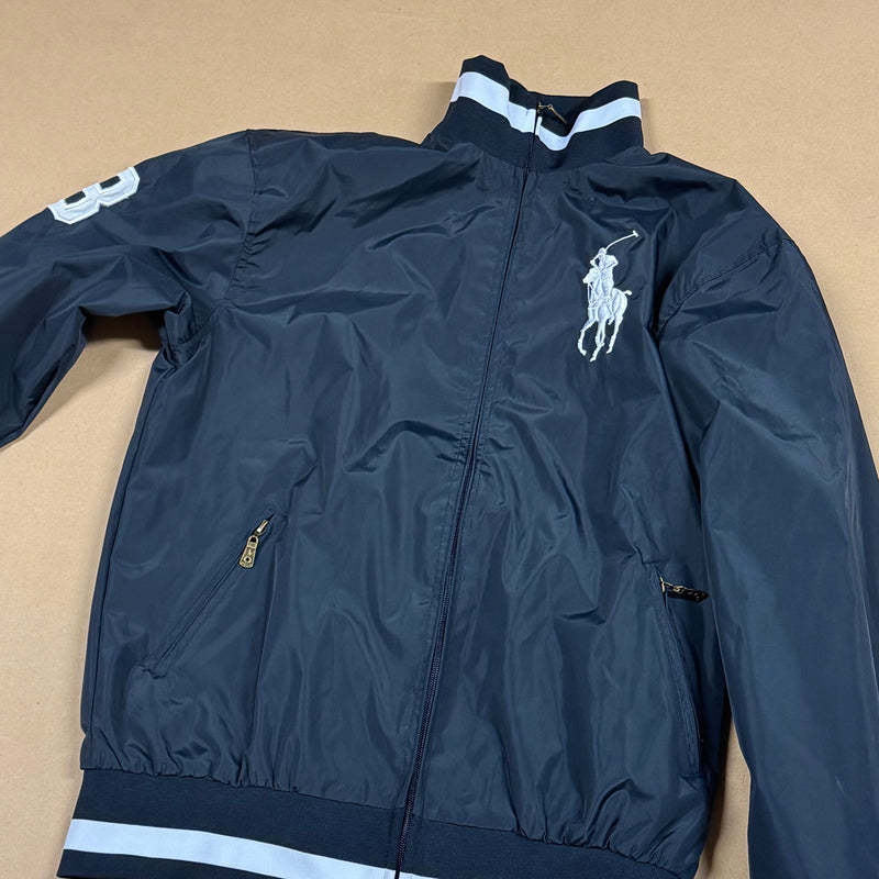 Detailansicht: Sourced limited accessories and clothes Ralph Lauren navy blue lightweight jacket – Logo, Nähte oder Material
