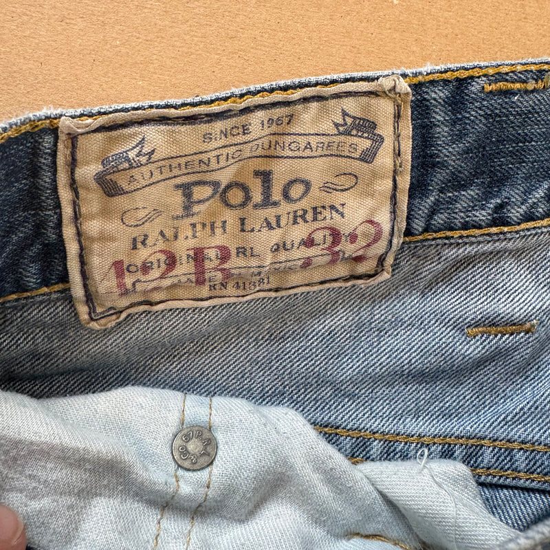 Detailansicht: Sourced limited accessories and clothes Polo Ralph Lauren baggy jeans – Logo, Nähte oder Material