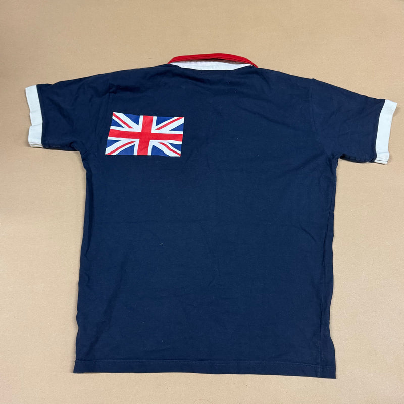 Detailansicht: Sourced limited accessories and clothes Emporio Armani Great Britain poloshirt – Logo, Nähte oder Material