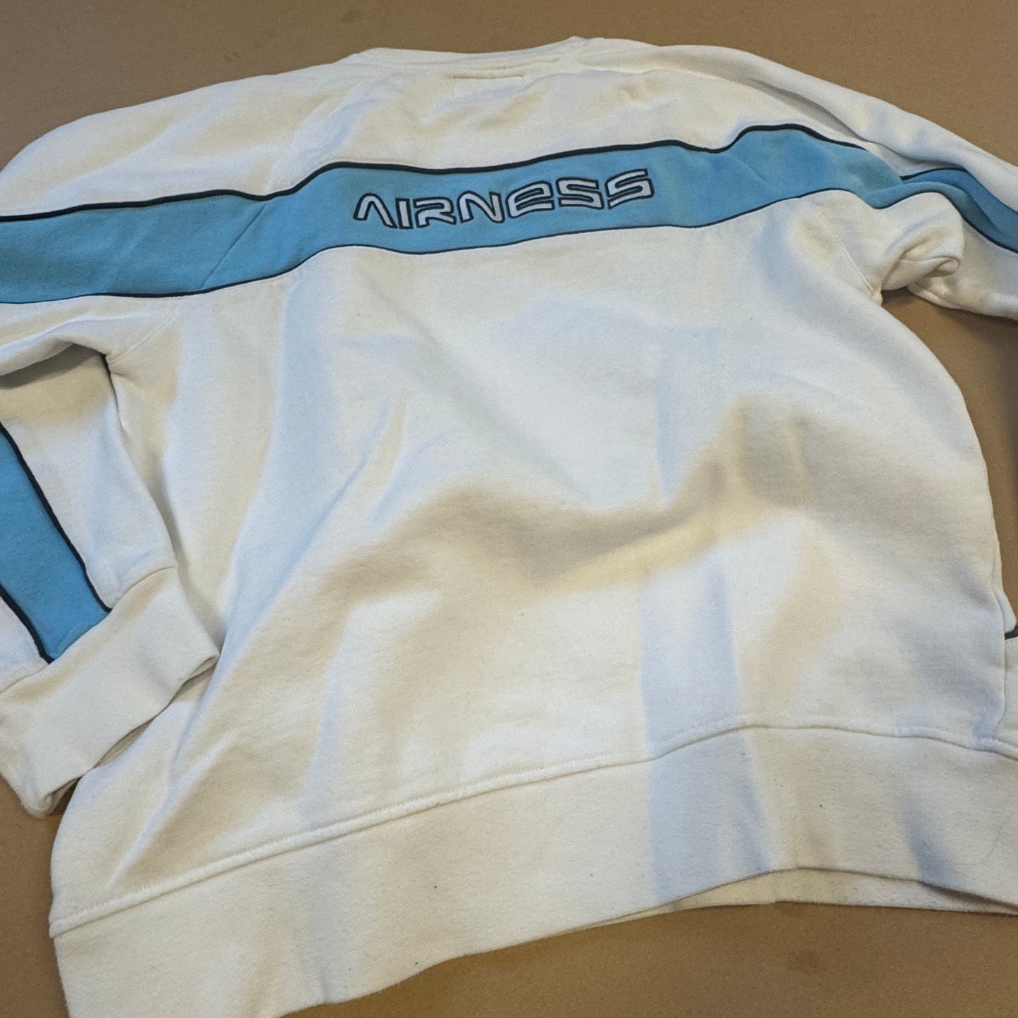 Airness streetwear white sweatshirt