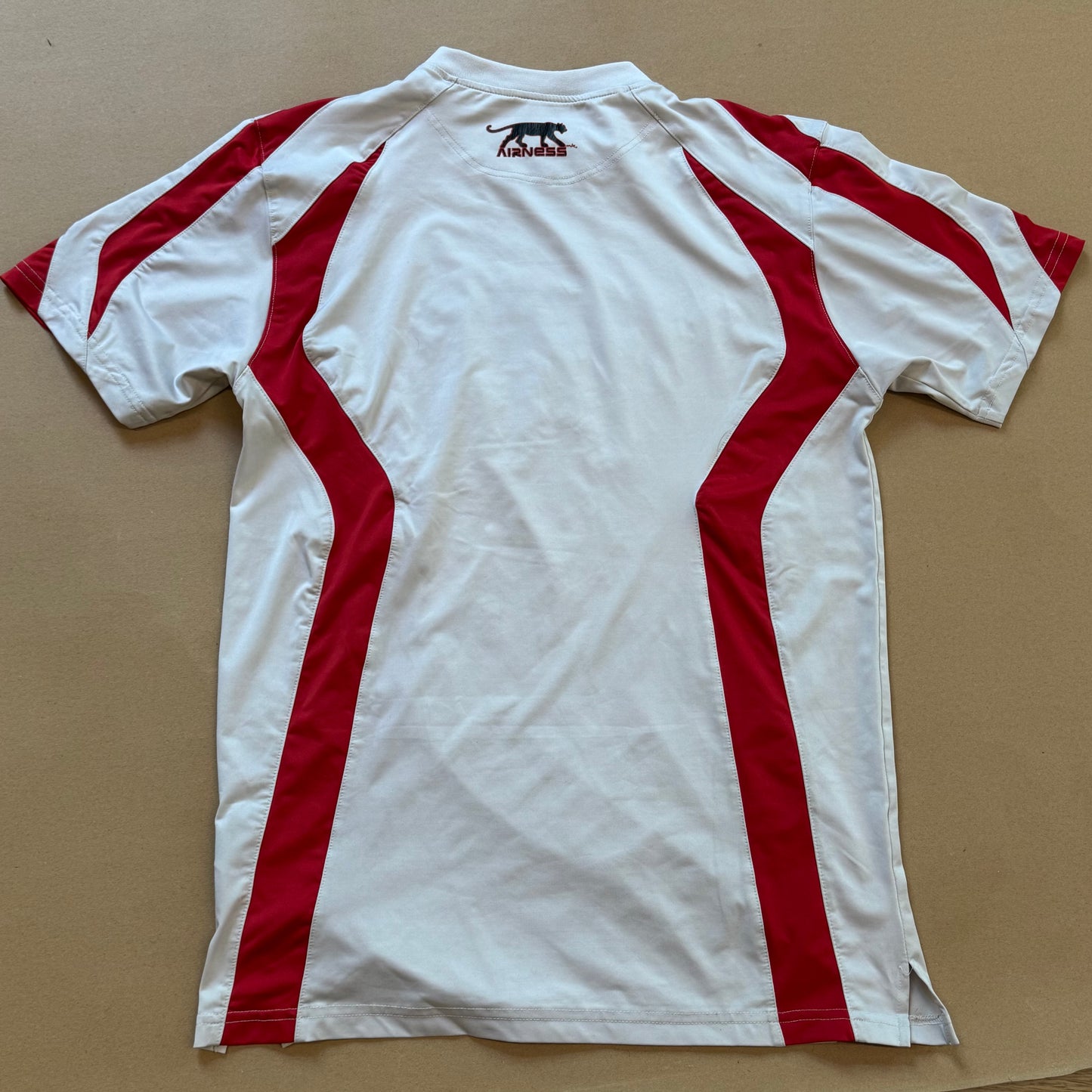 Streetwear style Airness red and white t-shirt