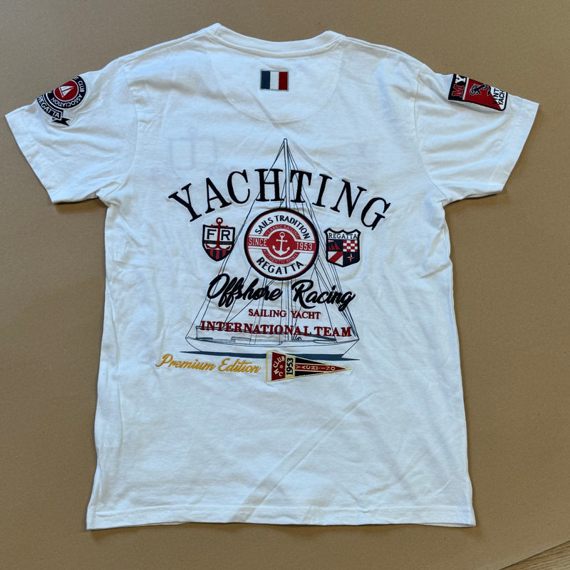 Detailansicht: Sourced limited accessories and clothes Nautica Tradition Yachting Club t-shirt – Logo, Nähte oder Material