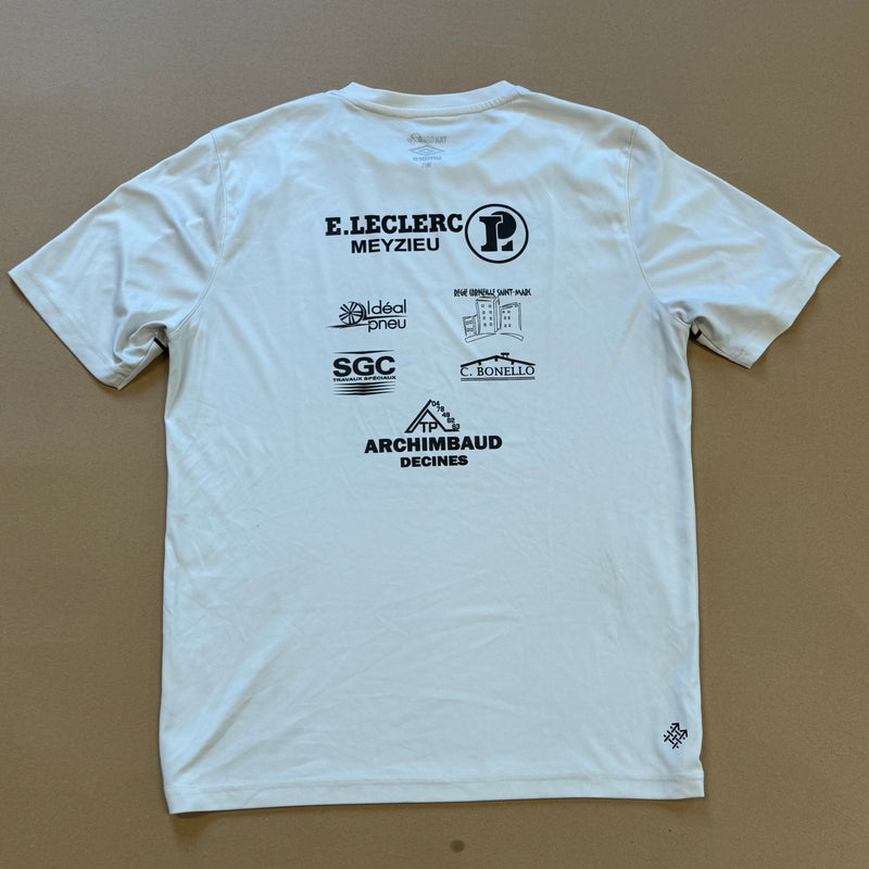 Detailansicht: Sourced limited accessories and clothes Umbro vintage football t-shirt – Logo, Nähte oder Material