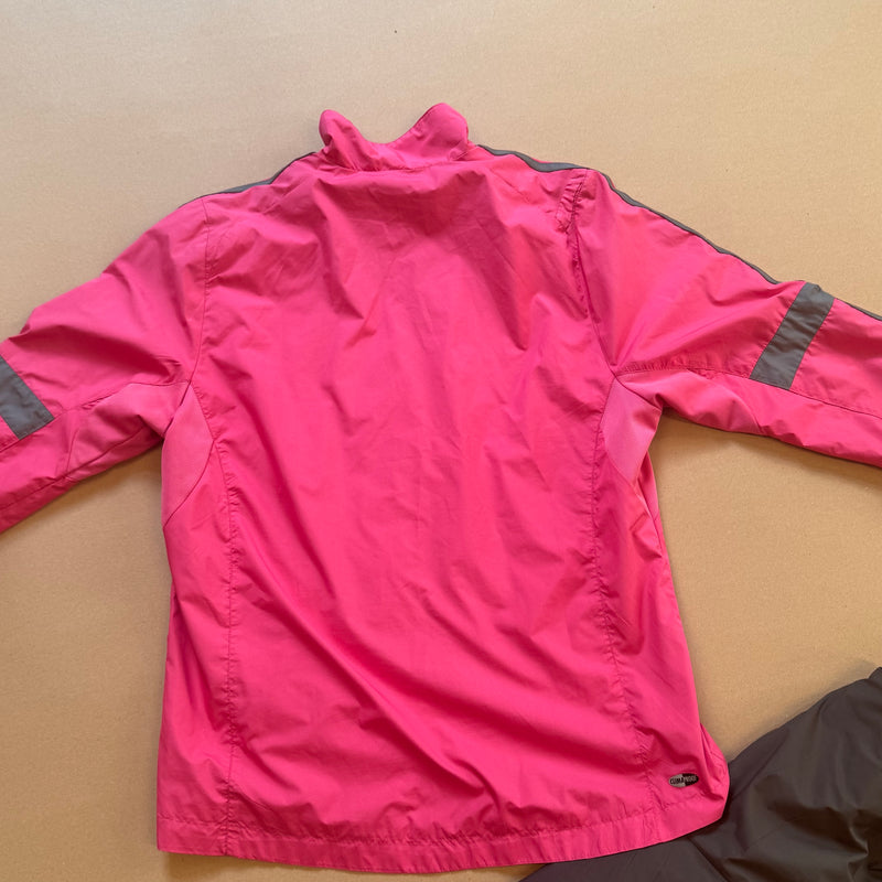 Detailansicht: Sourced limited accessories and clothes Vintage Adidas track set (jacket + pants) – Logo, Nähte oder Material