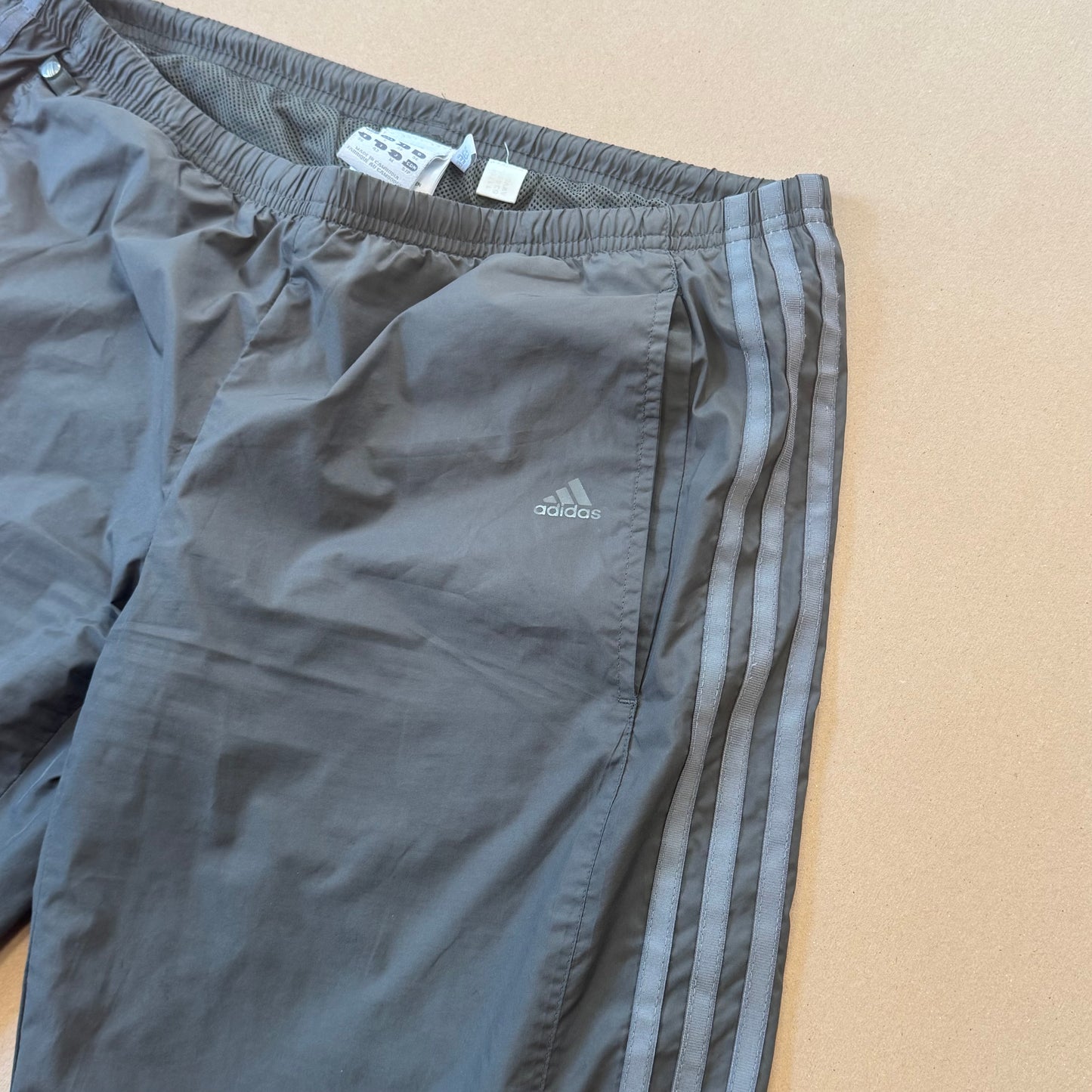 Vintage Adidas track set (jacket + pants)