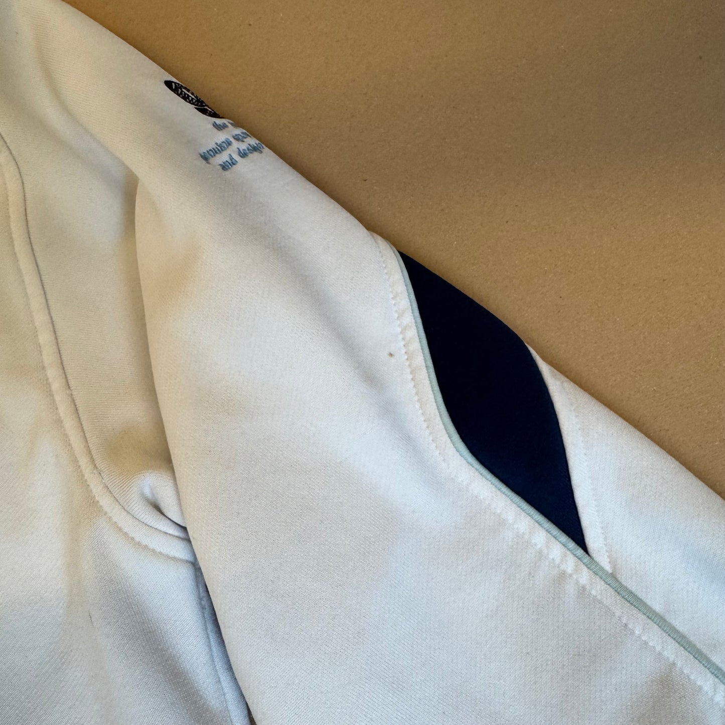 Airness streetwear style white track jacket