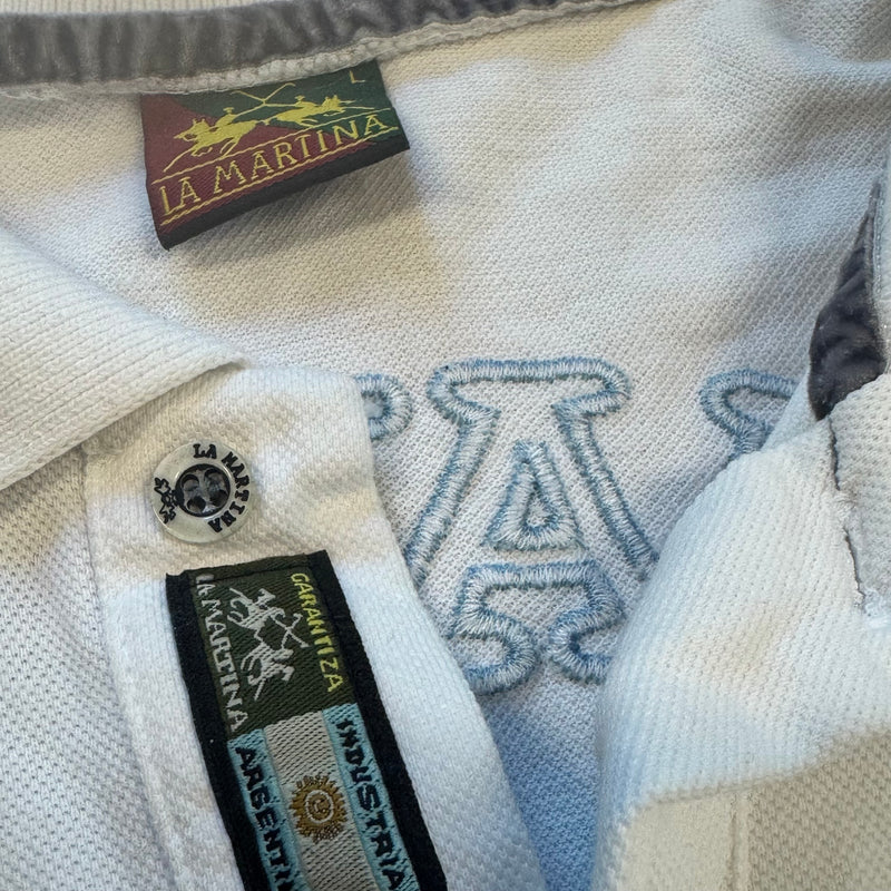 Detailansicht: Sourced limited accessories and clothes La Martina Porsche Polo in White – Logo, Nähte oder Material