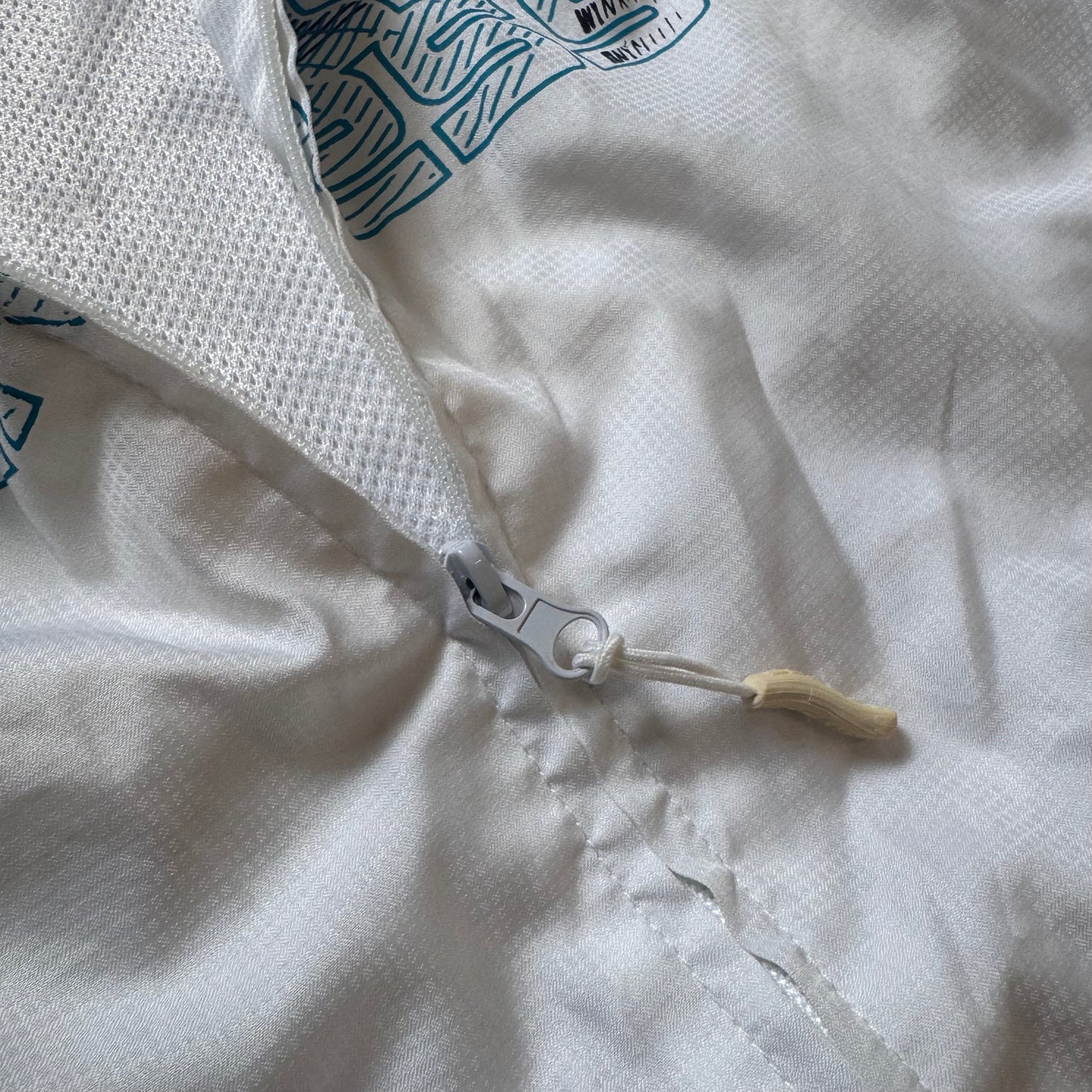 Airness streetwear 00s white track set