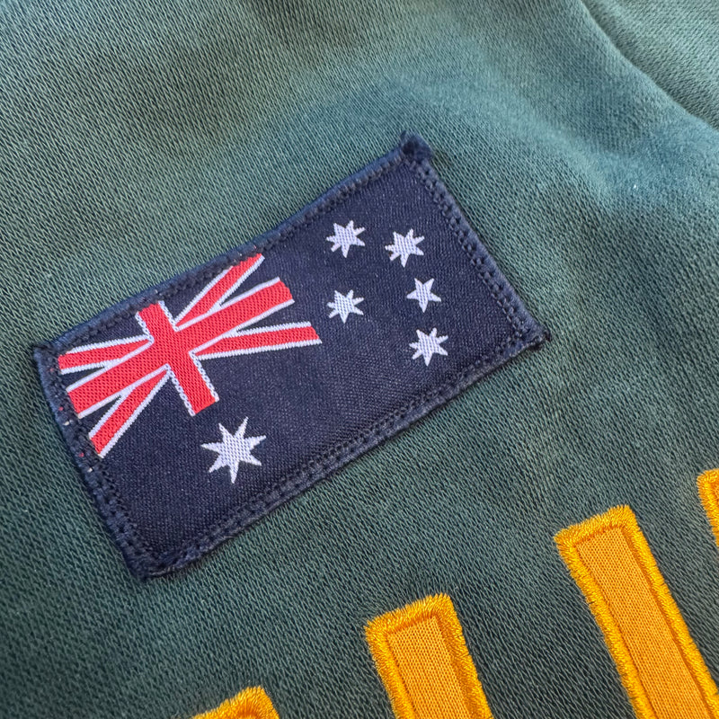 Detailansicht: Sourced limited accessories and clothes Vintage Australia streetwear zip-up – Logo, Nähte oder Material