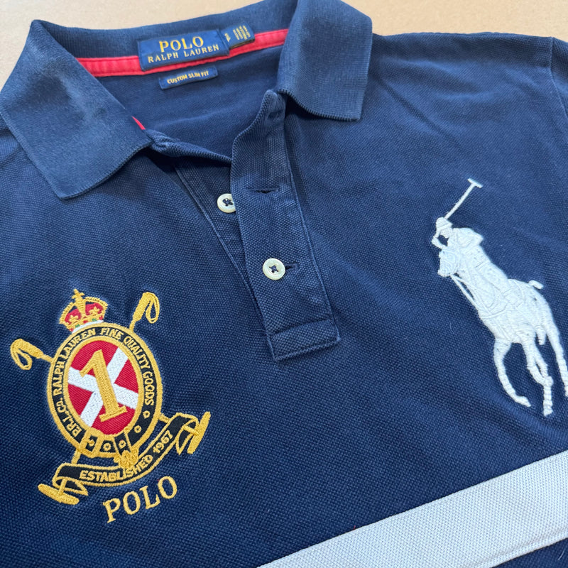 Detailansicht: Sourced limited accessories and clothes Polo Ralph Lauren vintage longsleeve polo – Logo, Nähte oder Material